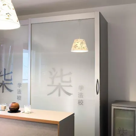 2-room Rennweg *